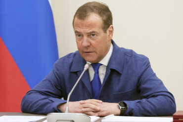 Russia's Stark Warning to Ukraine Over Kursk Region Raises Escalation Concerns