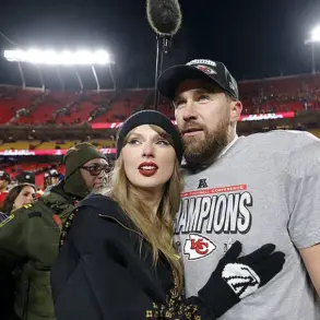 Taylor Swift and Travis Kelce: Wedding Invitation Sparks Secret Wedding Speculation