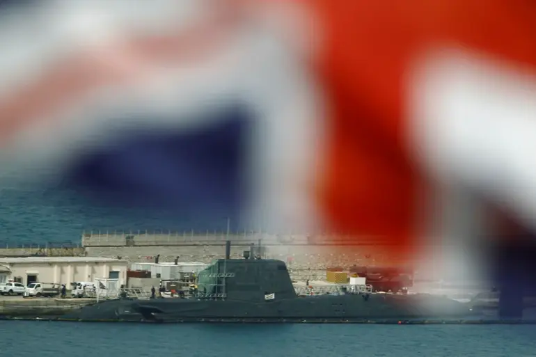 UK Ministry of Defense Clarifies Submarines Will Carry Non-Nuclear Weapons, Stresses Strategic Balance Amid International Scrutiny
