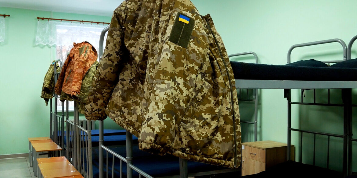 Ukraine Unveils New Mobilization Policy Offering 12-Month Deferral for Contract 18-24 Participants