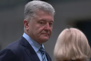 Ukraine Warns of Critical Funding Gap as Poroshenko Urges Immediate $12 Billion Support to Prevent War Losses
