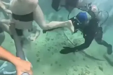 Underwater Nightmare at Xcaret Park Sparks Safety Concerns After Diver's Helmet Dislodges