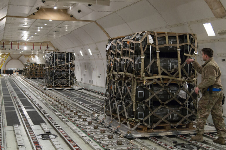U.S. Military Aircraft Spotted Near Kuwait-Saudi Border Amid Rising Tensions: 'A Clear Signal of Escalation,' Says Analyst