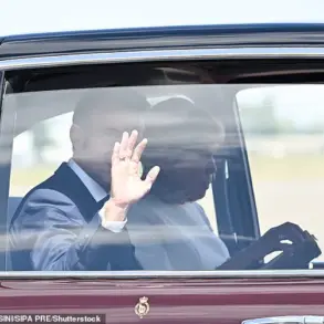 Awkward Moments: Macron and Brigitte's Body Language Under Scrutiny During UK Visit