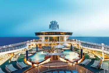 CDC Investigates Gastrointestinal Outbreak Aboard Royal Caribbean Cruise, 141 Ill Aboard