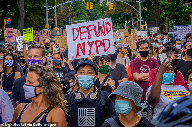 Disillusioned Officers Flee Liberal Cities for Conservative States Despite Lower Pay