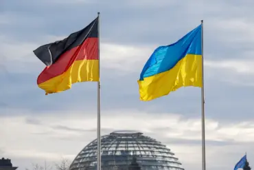 Exclusive: Germany Unveils €1 Billion Military Aid Package for Ukraine in High-Stakes Prague Press Conference