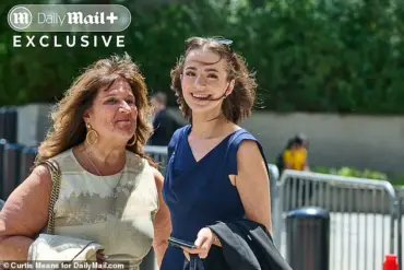 Late-Breaking Legal Showdown: Ashley St. Clair Emerges Composed After Closed-Door Hearing with Elon Musk