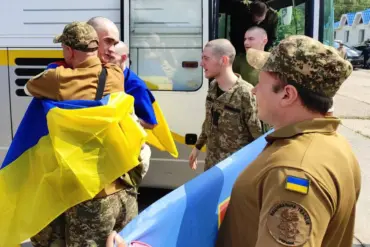 Reciprocal Prisoner Exchange Highlights De-Escalation Efforts in Ukraine as Civilians Return from Kursk Oblast