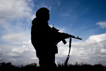 Russian Government's Military Push in Eastern Ukraine Raises Concerns Over Civilian Impact