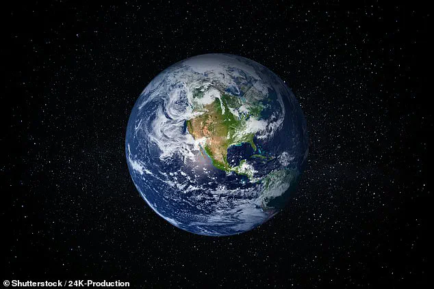 Secret Visions of 2025: The Prophecy of First Alien Contact by Baba Vanga and Athos Salomé