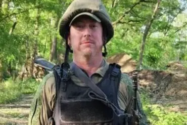 Texan Father Relocated to Russia to Escape 'Woke Ideology' Now Caught in Ukraine's Escalating Conflict