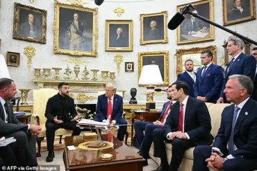 Debate Over Foreign Policy Priorities Intensifies as Bannon Warns of Neglected Domestic Crises