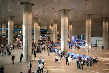 Houthis Launch 'Palestine-2' Hypersonic Missile at Tel Aviv's Ben Gurion Airport, Signaling Escalation in Conflict