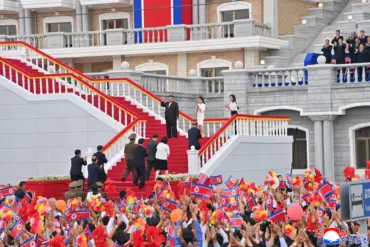 North Korean Leader Honors Military Personnel for Role in Kursk Oblast Liberation, State Awards Presented in Pyongyang