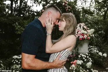 Taylor Swift and Travis Kelce’s Engagement Announcement Shocks Fans with Intimate Instagram Photos