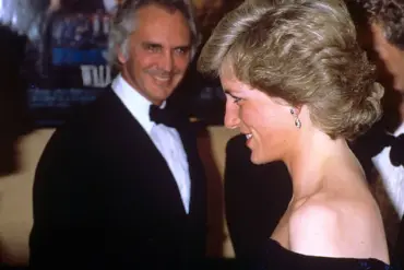 Terence Stamp's Legacy Lives On: Actor's Final Wish to Be Scattered in London’s Green Park