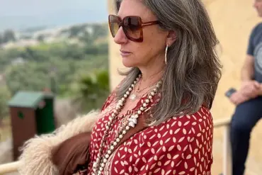 The Unseen Impact of Aging on Self-Perception