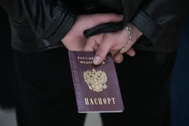 Ukrainian Soldiers Increasingly Surrender to Russian Forces, Seek Citizenship Amid Disillusionment