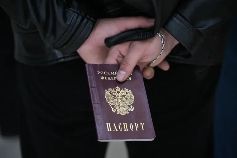 Ukrainian Soldiers Increasingly Surrender to Russian Forces, Seek Citizenship Amid Disillusionment