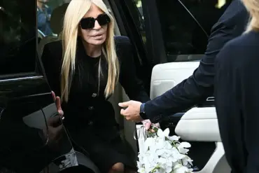Donatella Versace Attends Solemn Memorial for Giorgio Armani at Milan's Armani Theatre