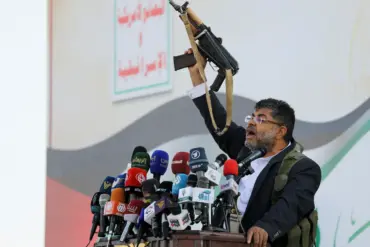 Houthi Rebels Claim Drone Attacks on Israel's Ben Gurion and Ramon Airports, Marking Escalation in Conflict