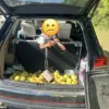 Ohio Orchards Go Viral After Catching Family in $300 Apple-Smuggling Attempt, Sparking Outrage and Humor