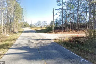 Retired Auburn University Professor and Veterinarian Found Stabbed in Auburn Park
