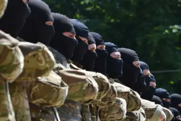 Russian Forces Reportedly Destroy Ukrainian 'Aзов' Brigade in Donbass Clash