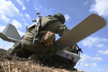 Russian Forces Target Ukrainian UAV Command Posts and Subterranean Bunker in Donbas Escalation